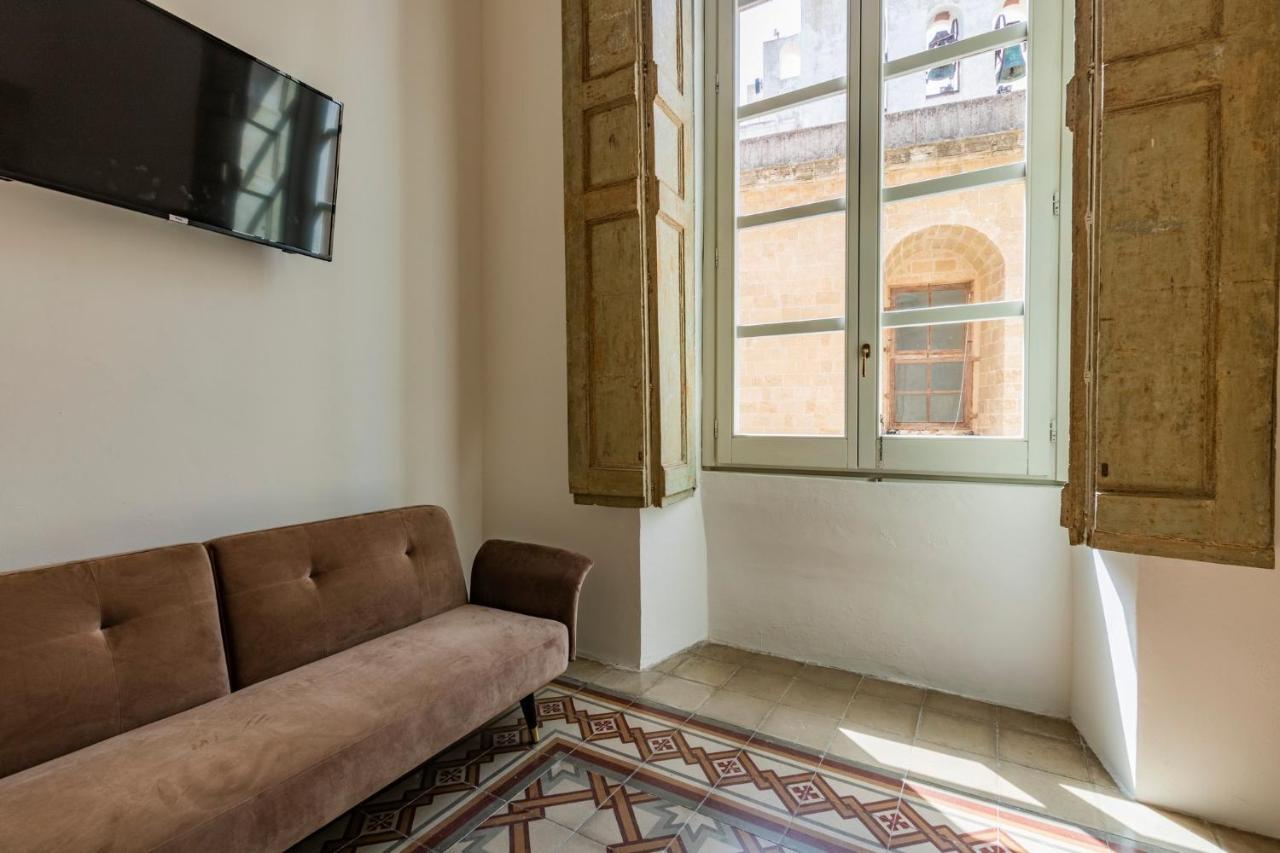 Palazzo Balsamo Bed & Breakfast Gallipoli Luaran gambar