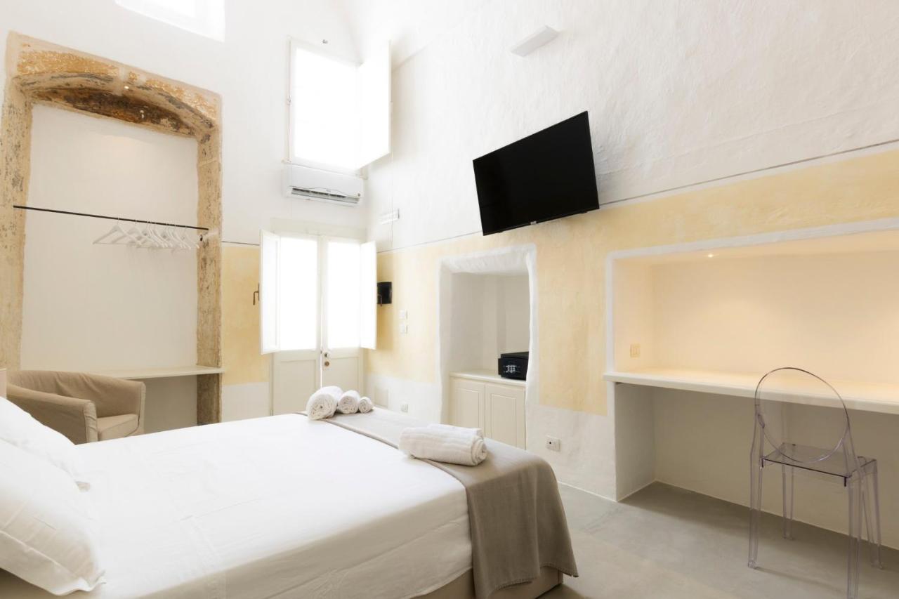 Palazzo Balsamo Bed & Breakfast Gallipoli Luaran gambar